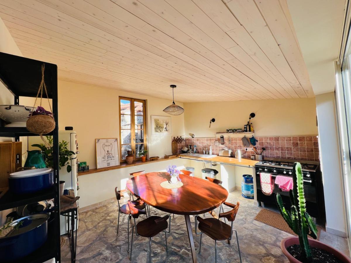 Penthouse Studio Privee Couple Ou Famille- La Maison Searle A Tourtour Exterior photo